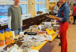  (photo)