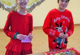  (photo)
