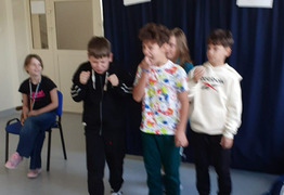  (photo)