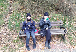  (photo)