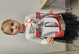  (photo)