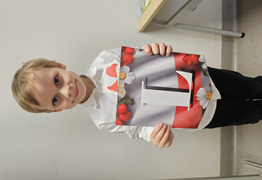  (photo)