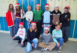  (photo)