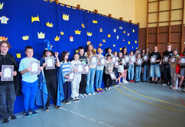  (photo)