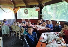  (photo)