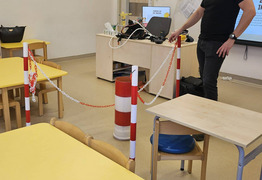  (photo)
